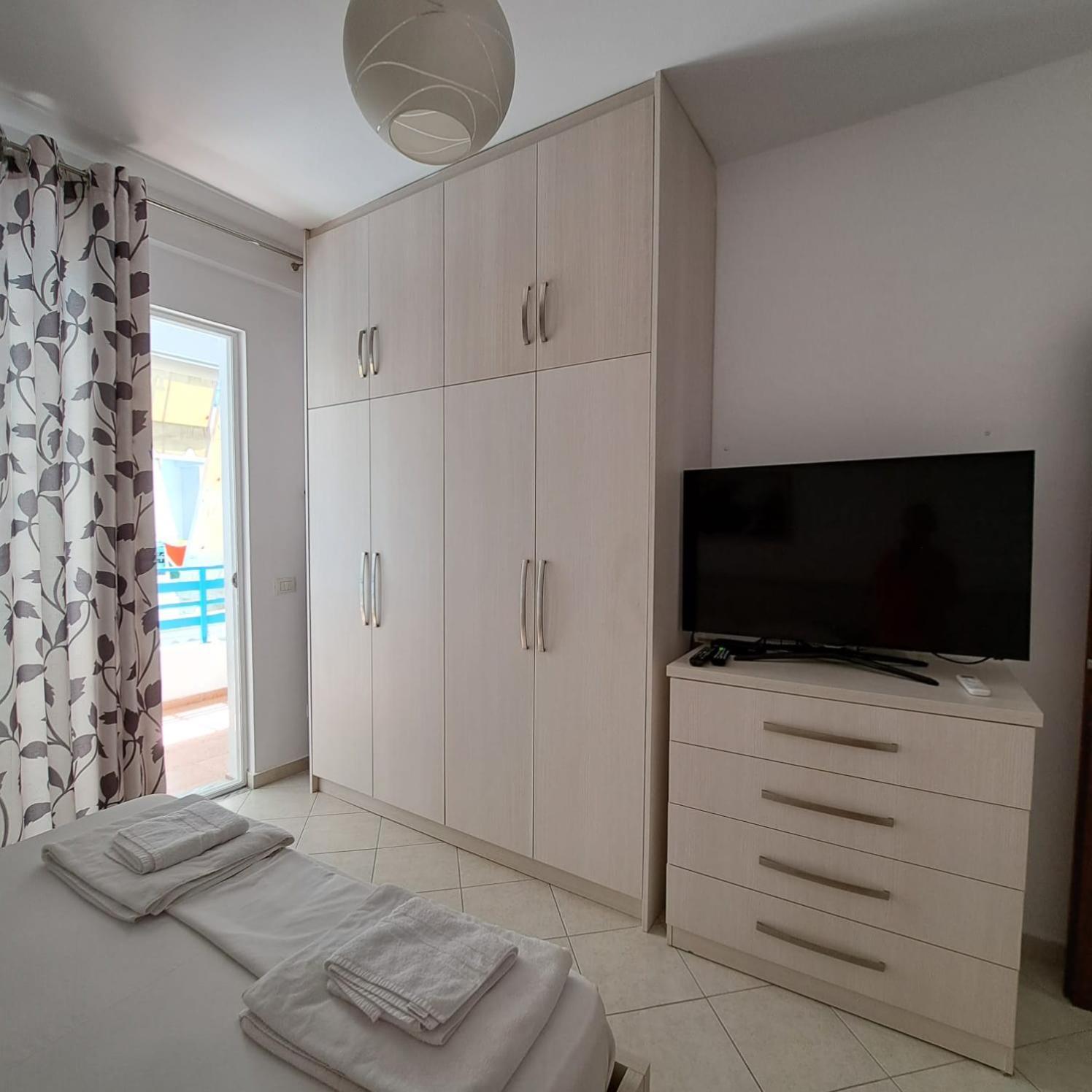 Apart-Hotel Alvi Sarande Exterior photo