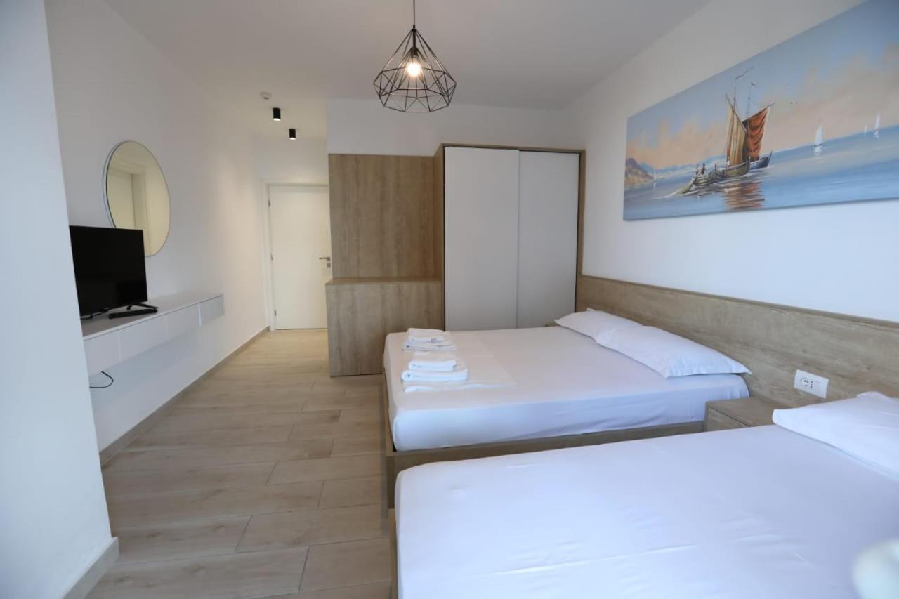 Apart-Hotel Alvi Sarande Exterior photo